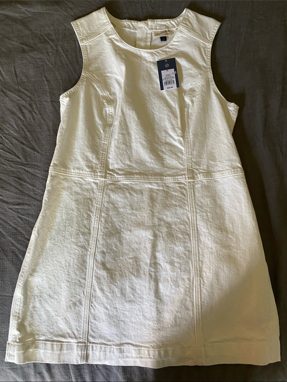 Universal Thread White Sleeveless Shift Mini Dress